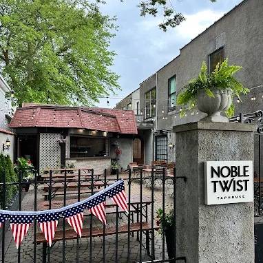 Noble Twist Taphouse